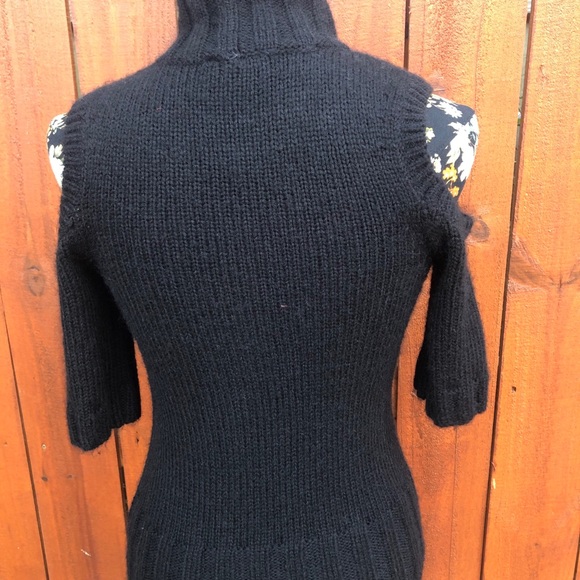 Express black sweater short sleeves size S - Picture 5 of 13